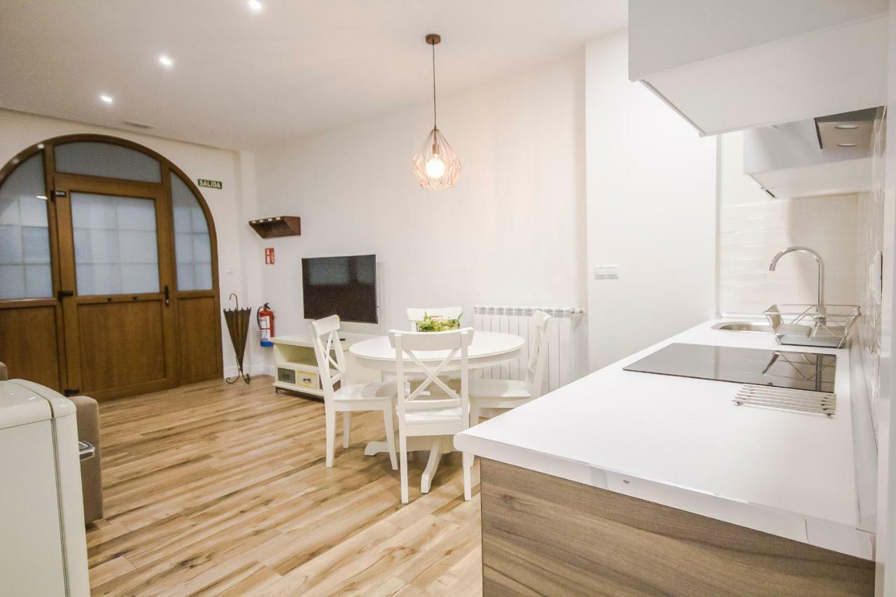 Alas Apartment Cartes